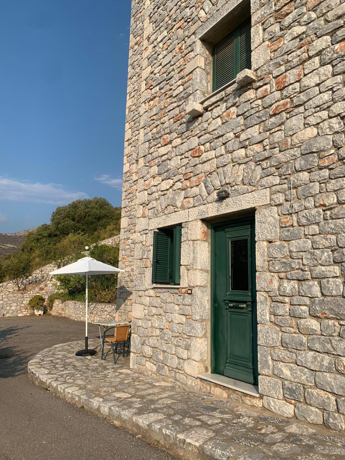 Vatoulia House Aparthotel Neo Oitilo Exterior photo